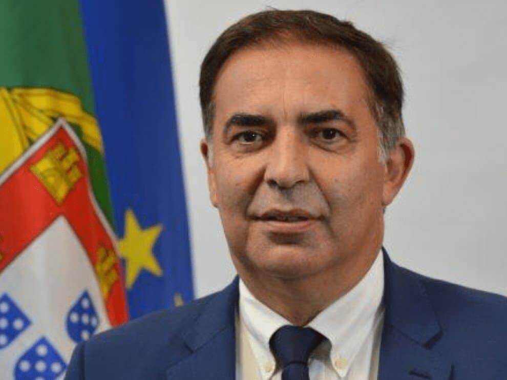 José Apolinário presidirá à CCDR-Algarve