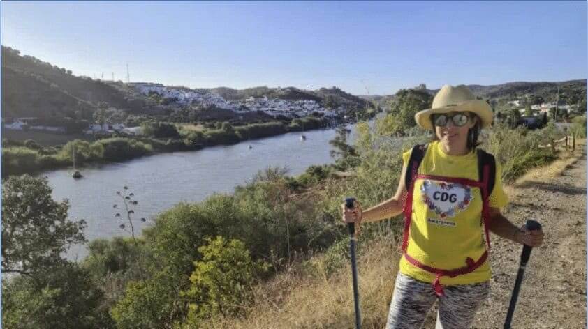 Vanessa Ferreira caminha na Via Algarviana por doenças raras