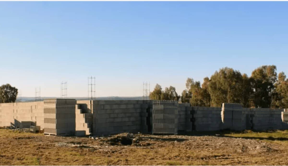 Município de Mourão amplia cemitério na Aldeia da Luz