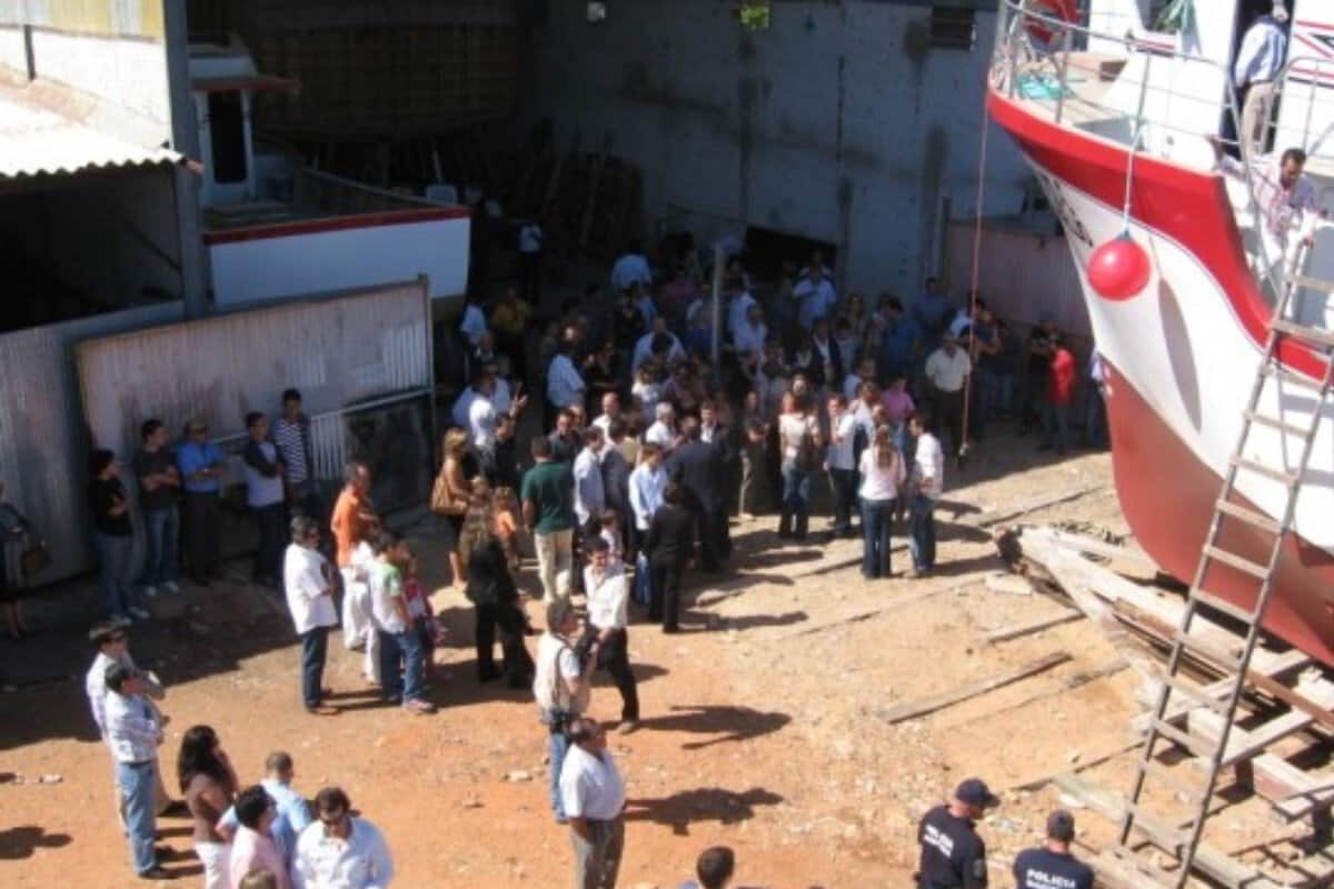 Ministro da Ciência participa em Bota-Abaixo nos estaleiros da Nautiber