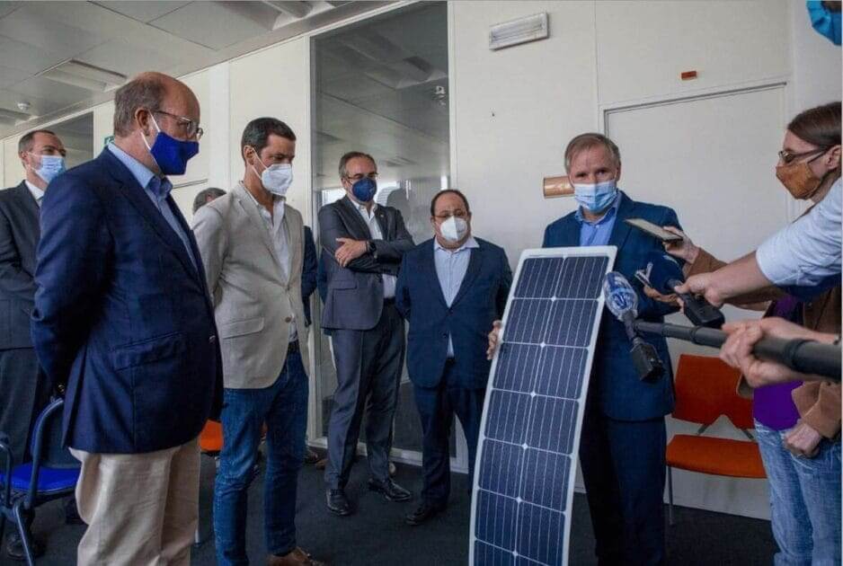 Moura produzirá painéis solares e baterias