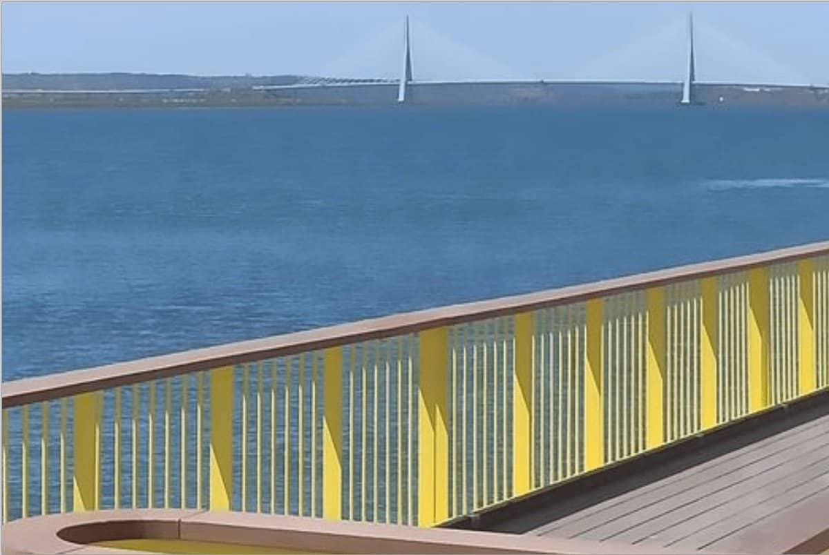 Ayamonte olha o rio e a ponte