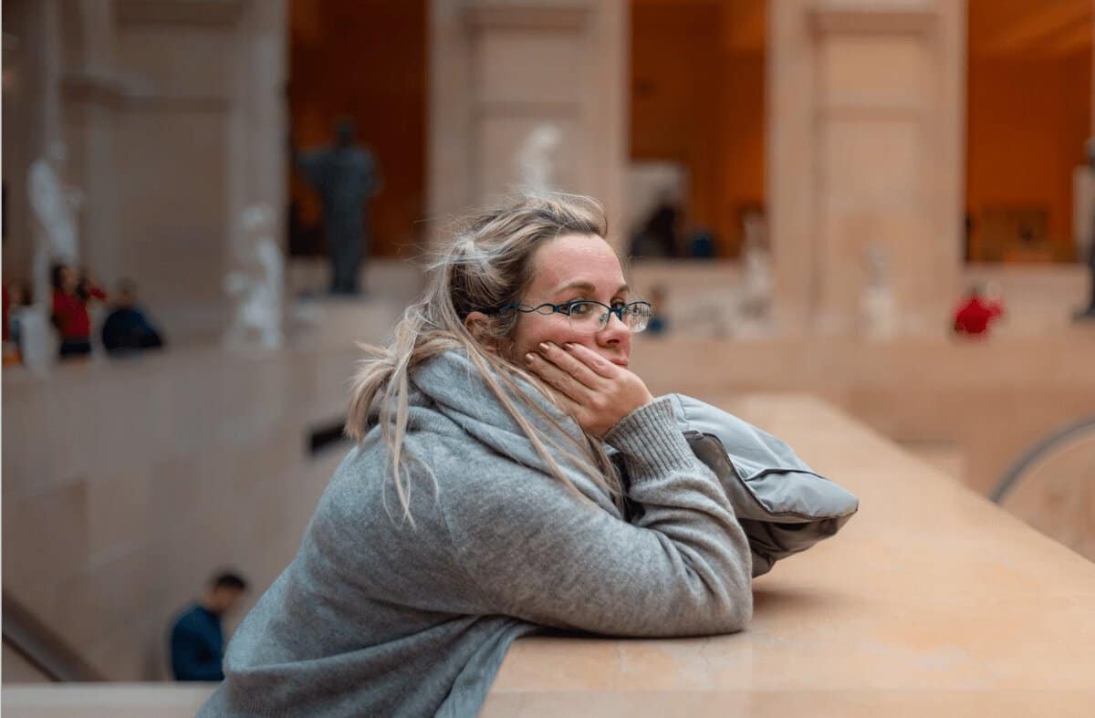 Acerca de esperas, de brumas e de tempos já passados