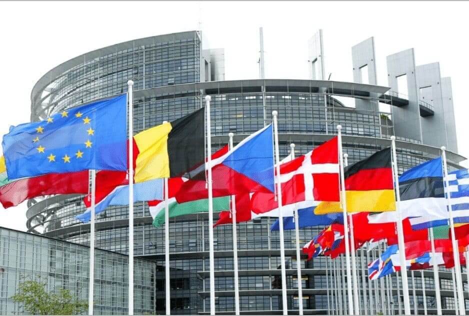 Só para países que respeitem o Estado de Direito devem ter direito a fundos