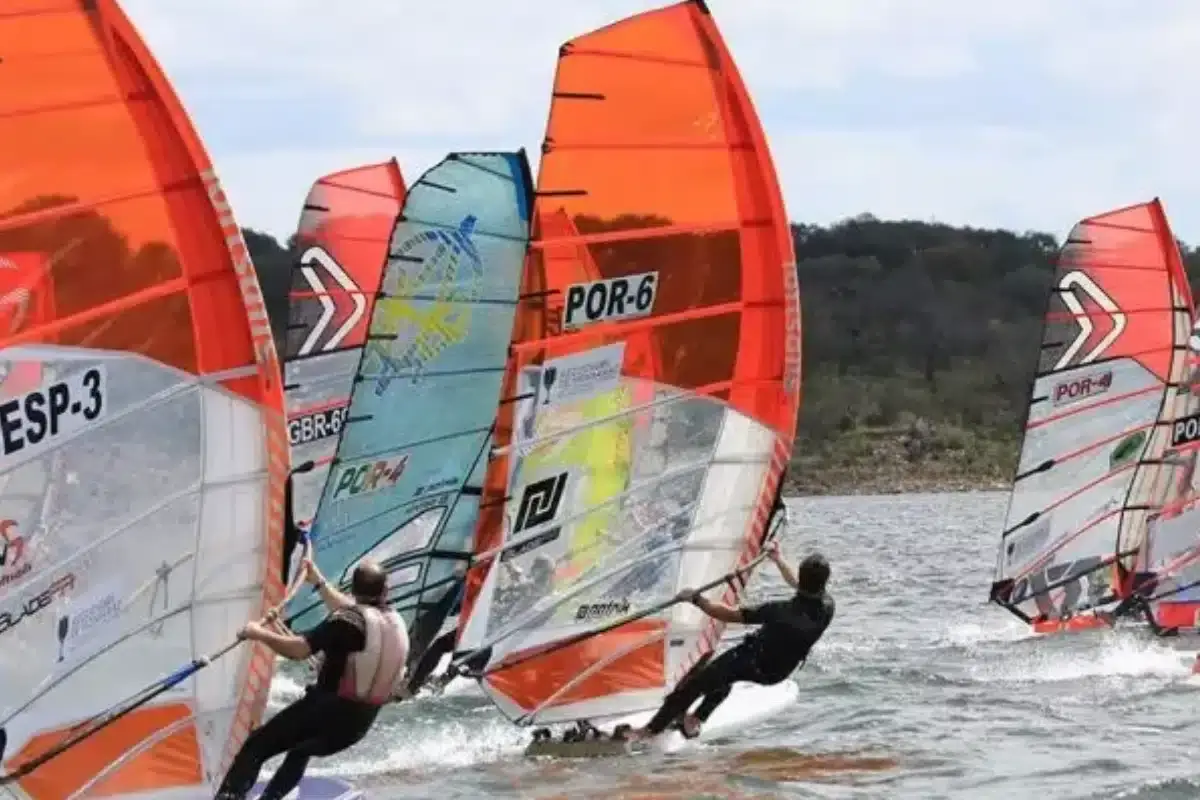 Competição no Lago Alqueva integra o Campeonato da Europa de Formula Foil