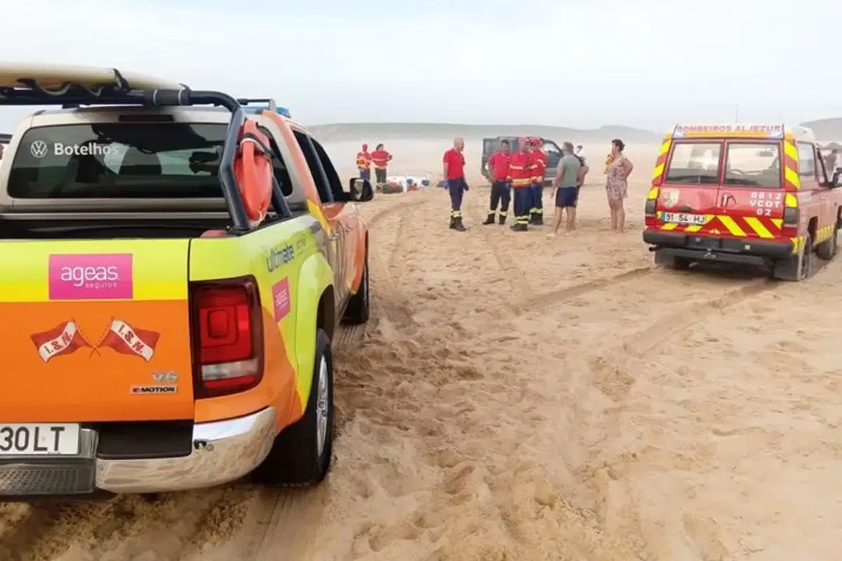 Um morto e um desaparecido na Praia da Bordeira