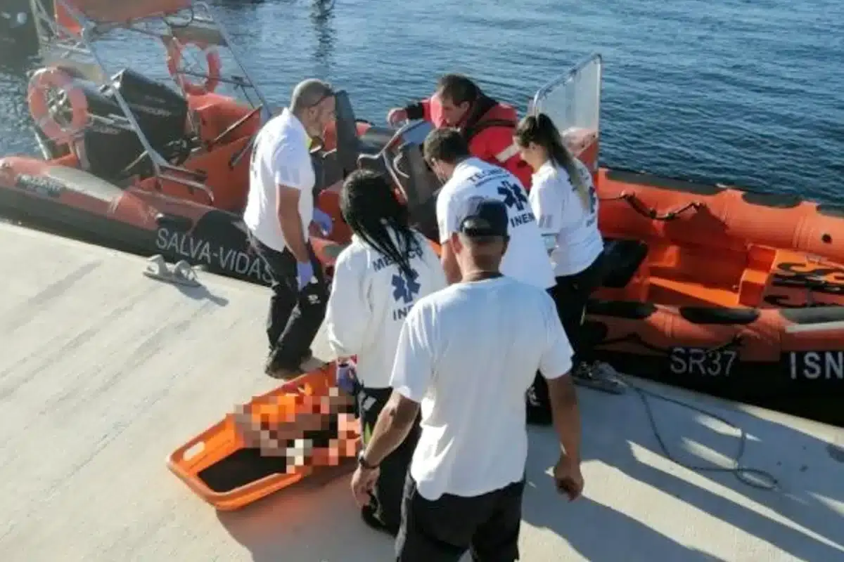 Resgate de doente em veleiro entre Faro e Olhão