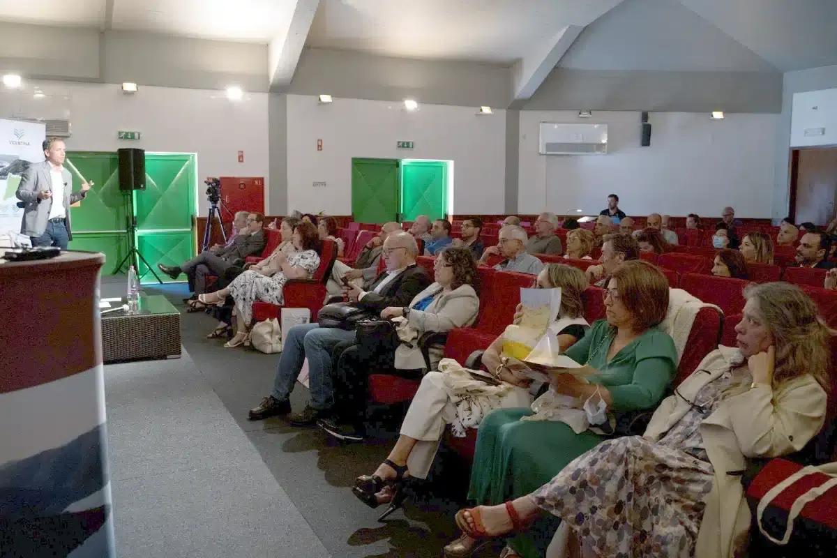 A associação Vicentina fez 30 anos