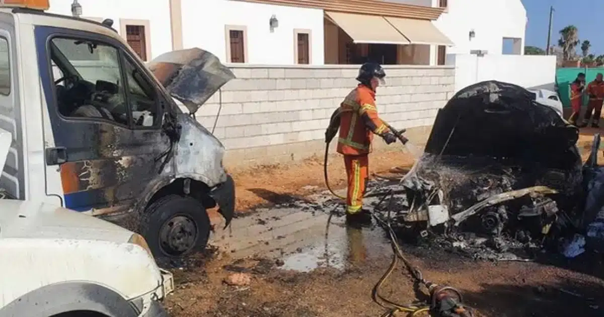 Vários veículos arderam em Ayamonte