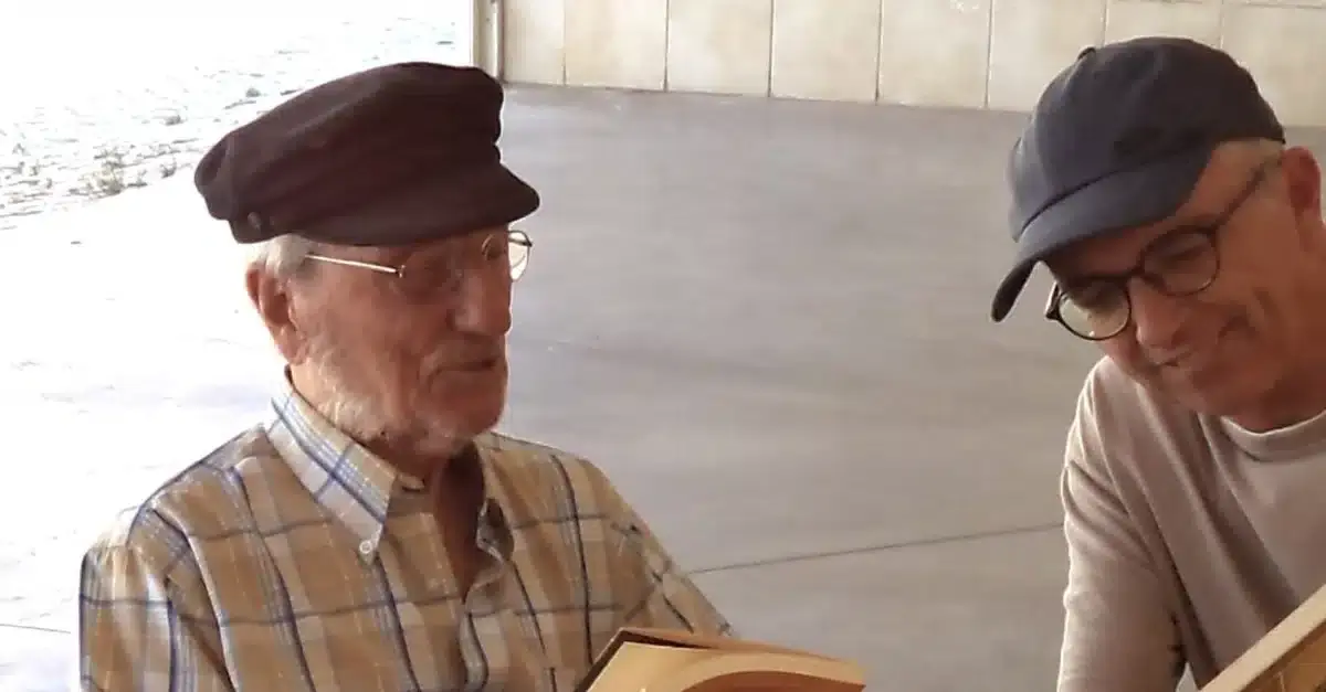 Quarto livro sobre a habitação SAAL no Algarve