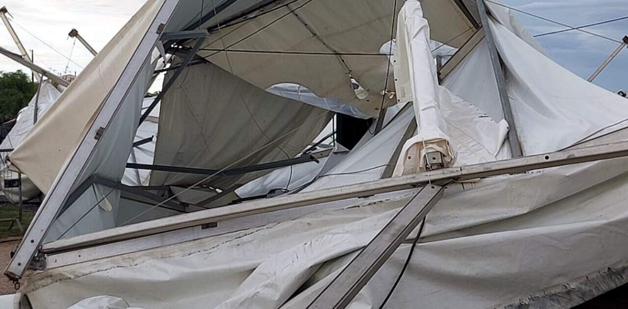 Vento forte em Monte Gordo faz feridos