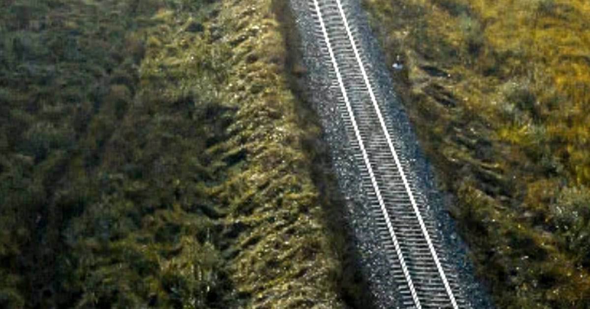 Ligação ferroviária Algarve-Andaluzia fora das prioridades dos governos nacionais