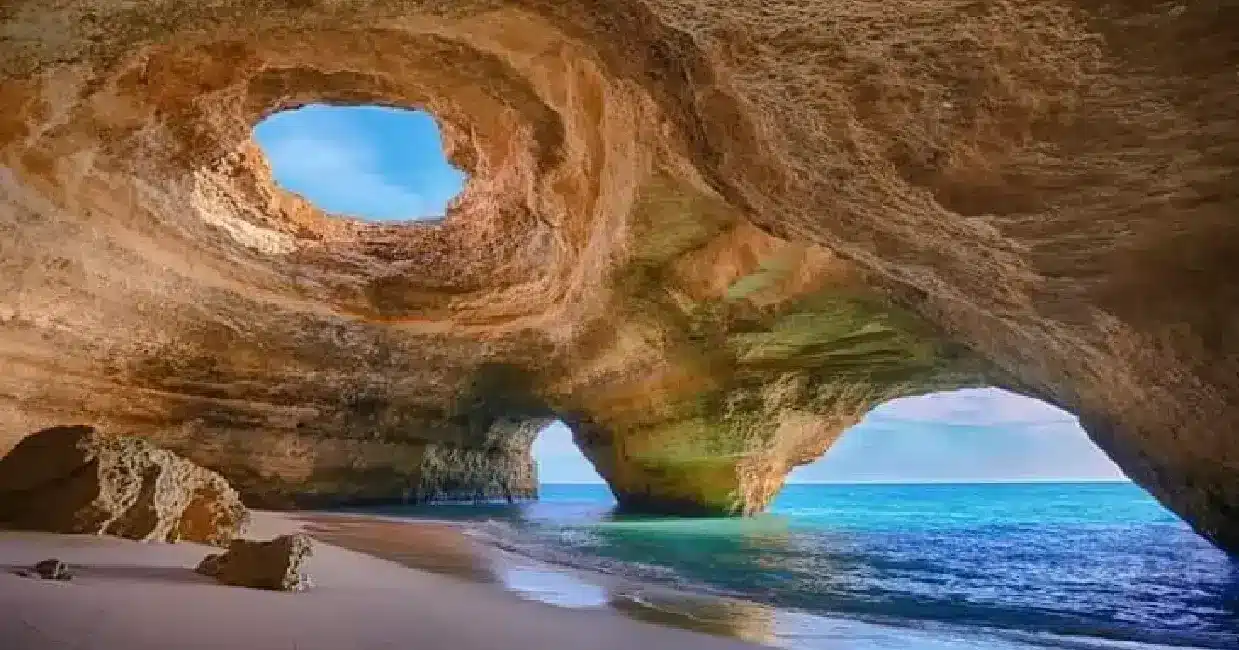 Mais segurança e acesso limitado em Grutas de Benagil