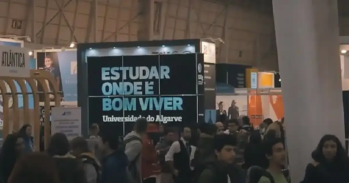 Acolhimento aos novos estudantes da UALG  tem regras