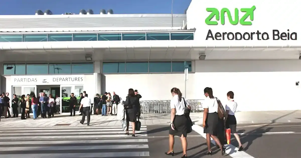 PCP concorda com «charters» no Aeroporto de Beja