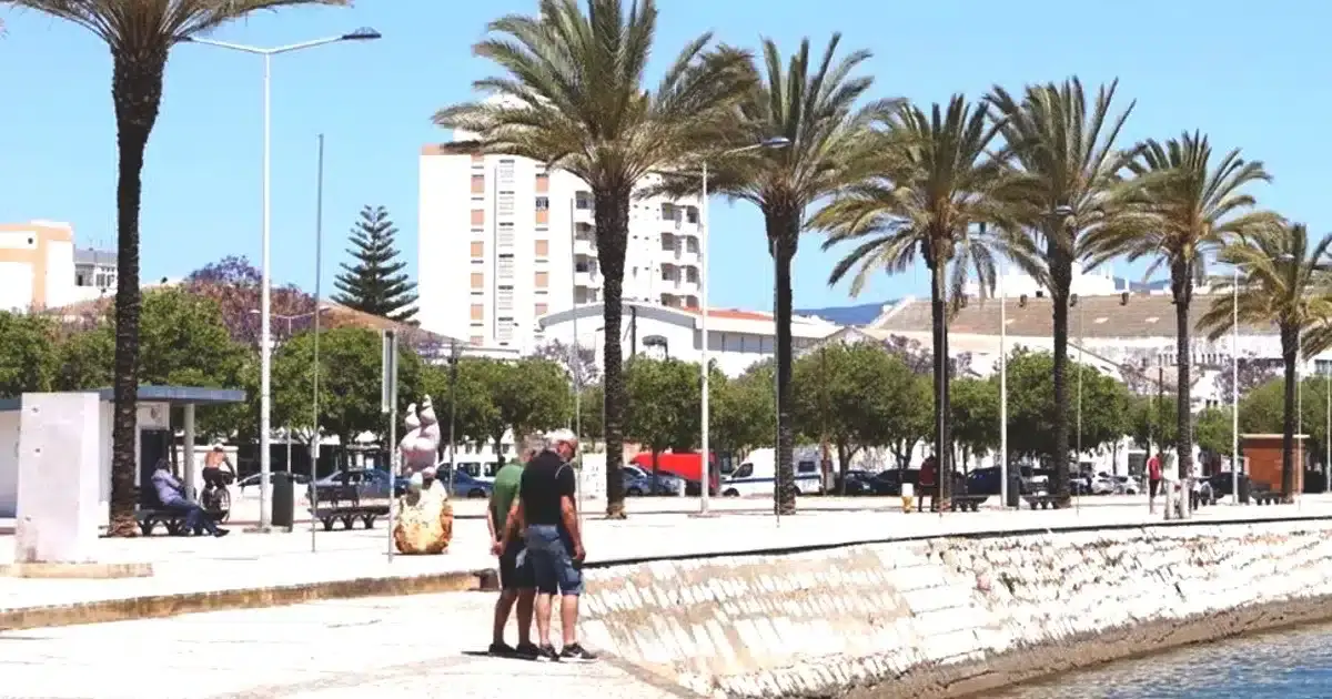 A Liberdade a inspirar o Simpósio Internacional de Escultura em Portimão