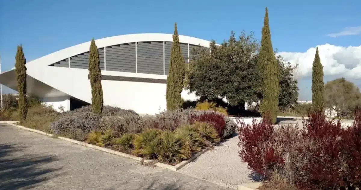 Seminário sobre combate a pragas na hotelaria