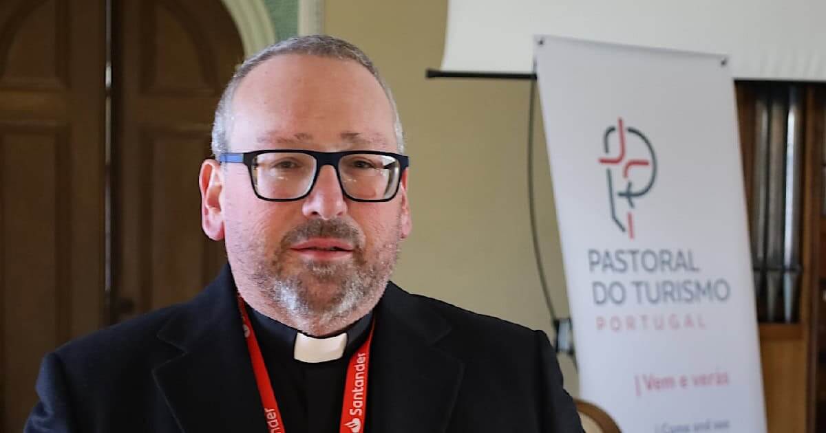 Padre Miguel Neto da Diocese do Algarve defende emigrantes