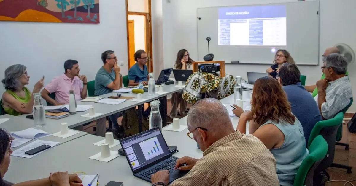 In Loco debate desenvolvimento local