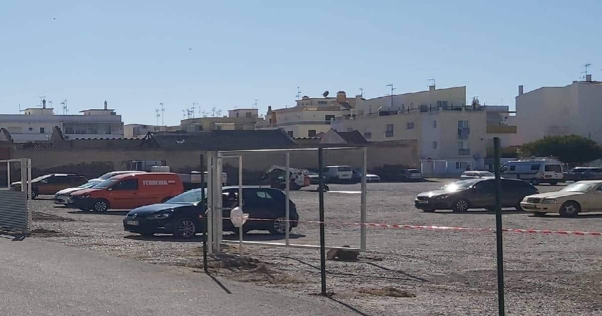 Sessão sobre habitação no CC António Aleixo