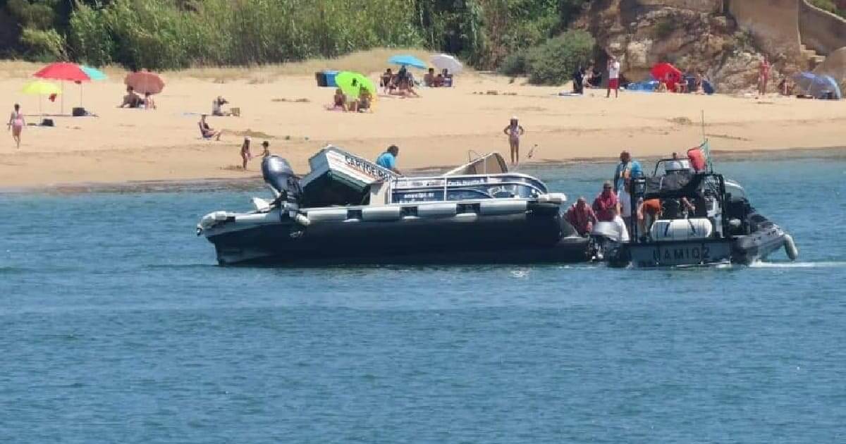 Colisão no rio Arade