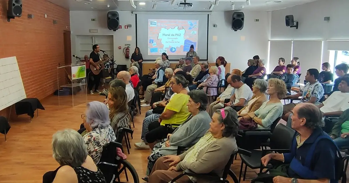 Dia Internacional da Paz celebrado na Vicente Campinas