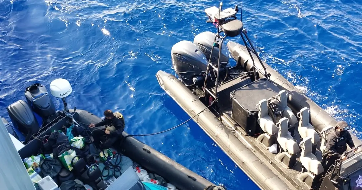 Marinha apreende embarcações suspeitas de tráfico