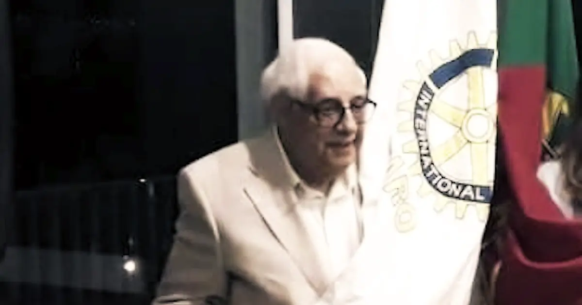 Faleceu o poeta Tito Olívio Henriques