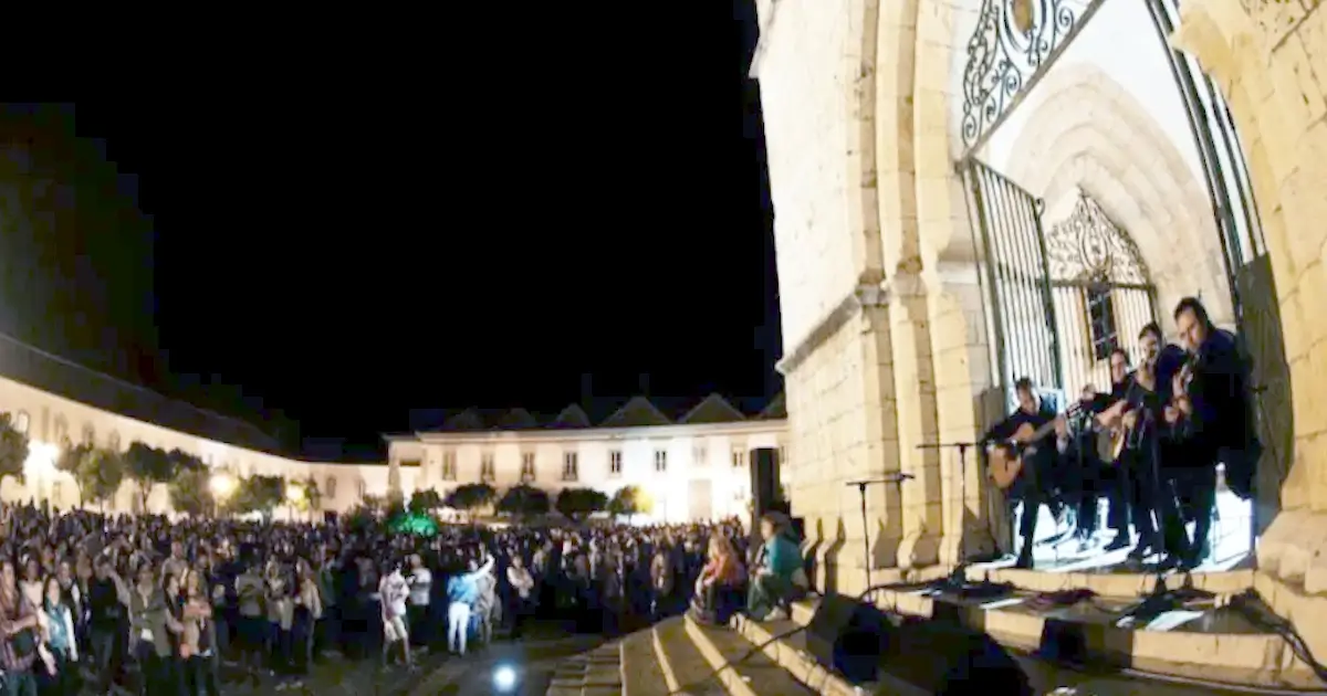 25 Anos da IN Versus Fado no Club Farense