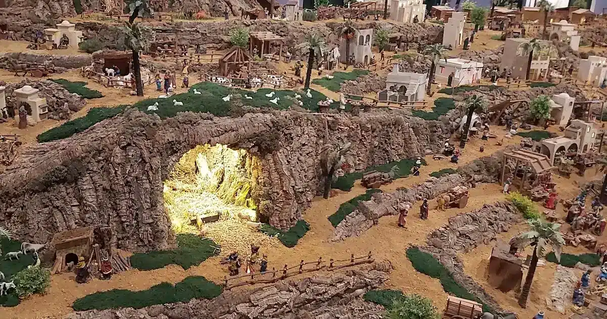 Duzentos e quarenta metros quadrados de presépio na cidade pombalina