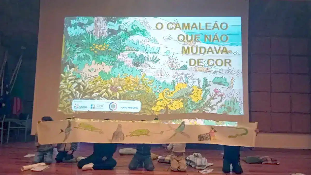 Caderno Pedagógico em defesa do camaleão