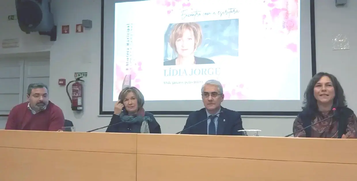 Lídia Jorge refletiu sobre a Literatura e o Tempo em  Vila Real de Santo António