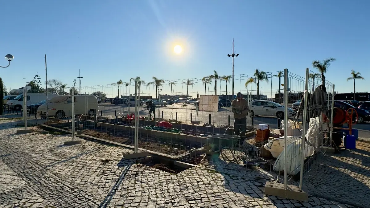 Posto de turismo volta a Monte Gordo