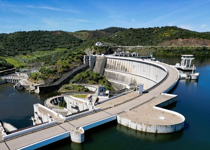 FB -EDIA - Alqueva -Coroa