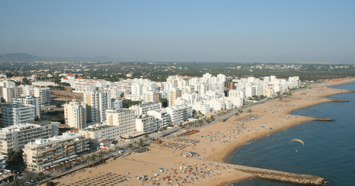 Reposição de areias em Quarteira poderá durar 15 anos
